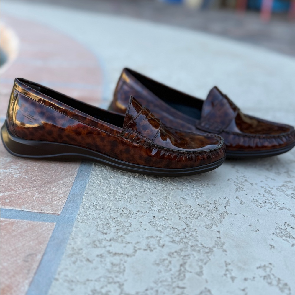Women’s Cole Haan Nike Air Patent Loafers - Tortoise Shell Print - Size 5.5